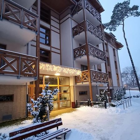 Sosnowy Zakatek - Rezydencja Park Rodzinna Mielno  Bagian luar foto